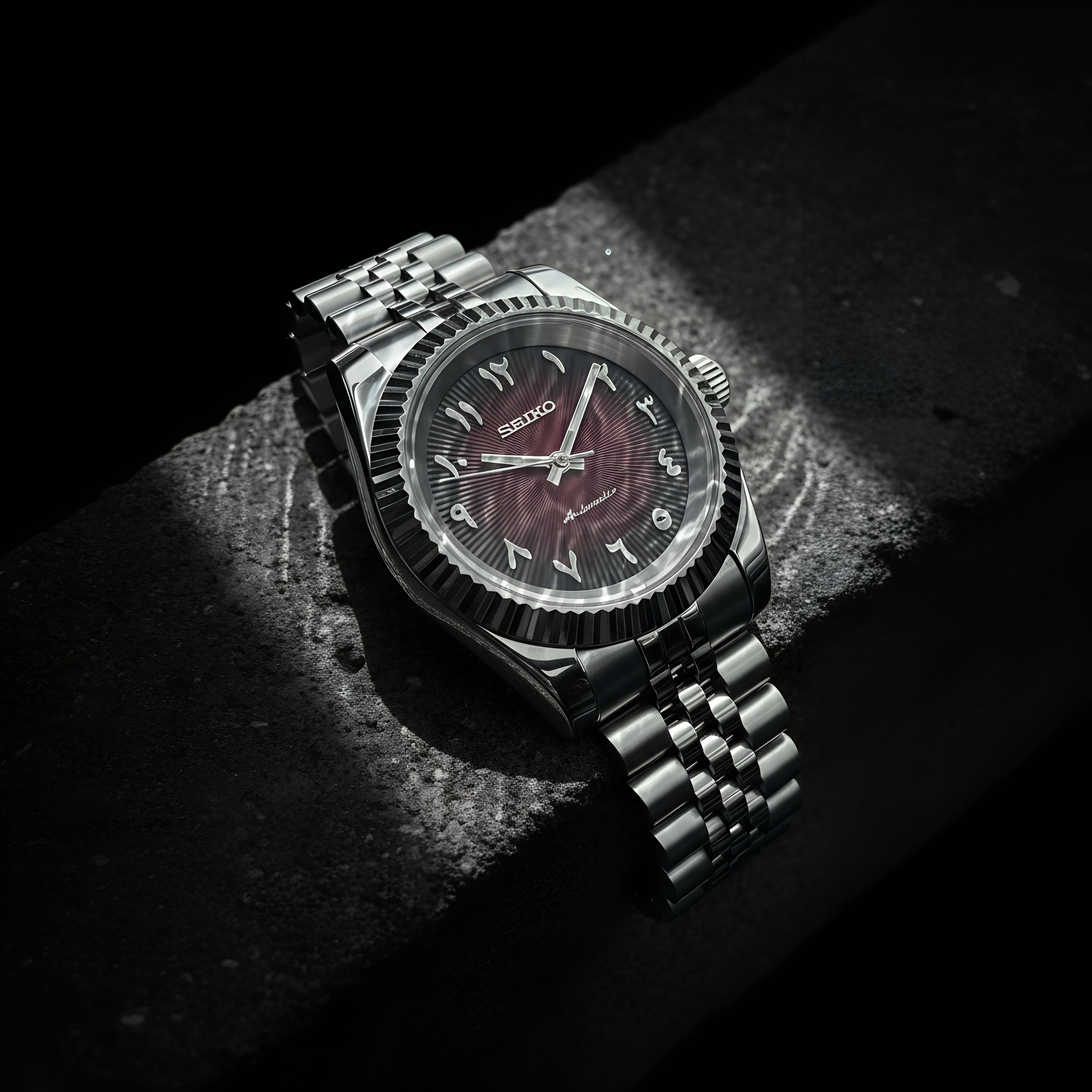 Seiko Mod red dial arabic
